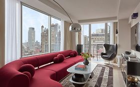 Mondrian Park Avenue
